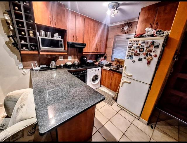 1 BEDROOM TOWNHOUSE FOR SALE IN THE ORCHARDS